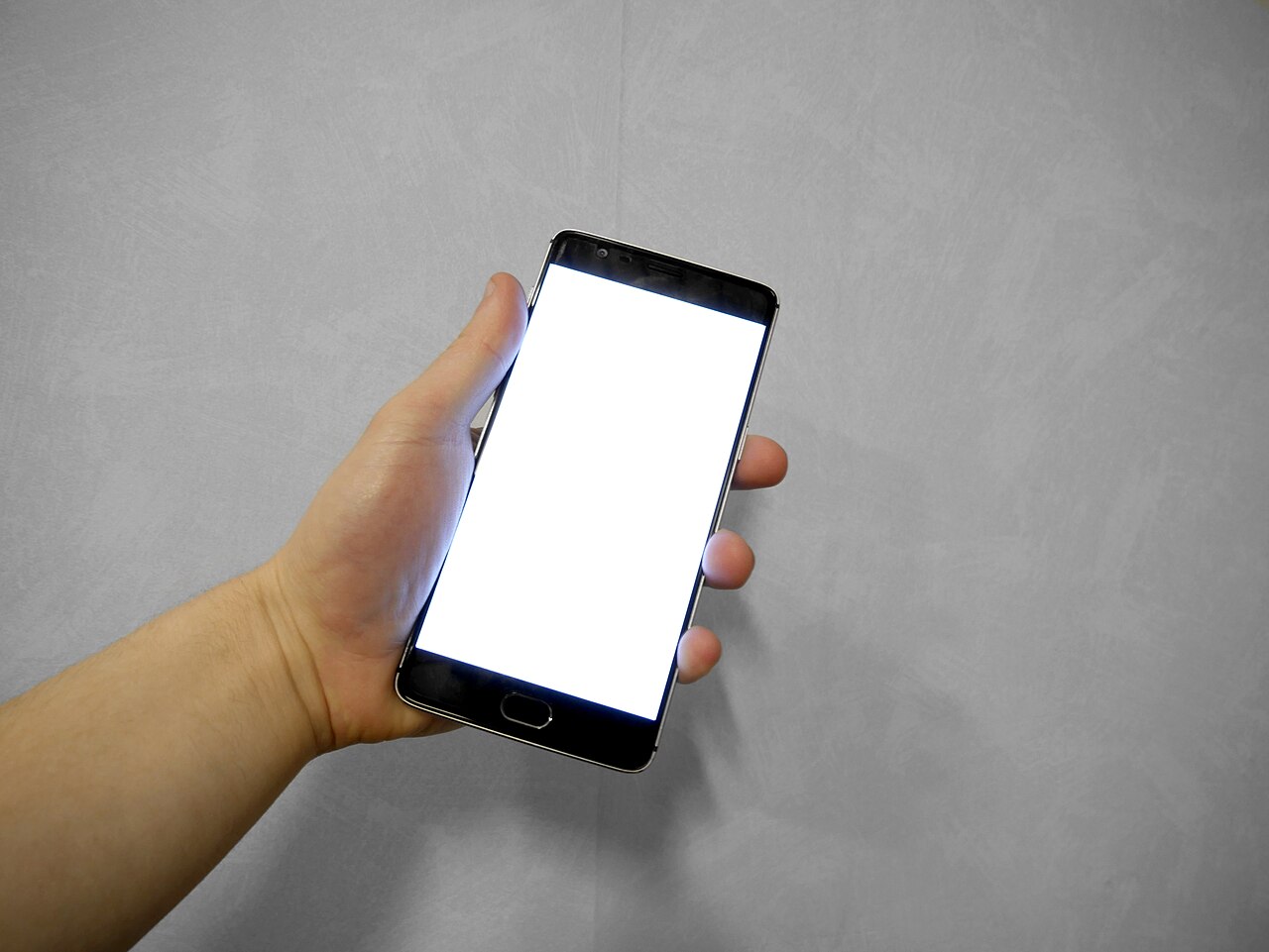 The listing page that answers objections before WhatsApp