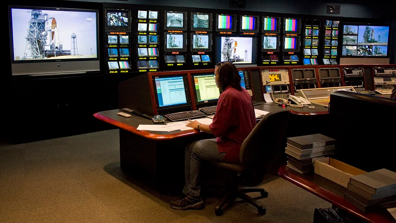 Goddard TV Control Room - 3904098