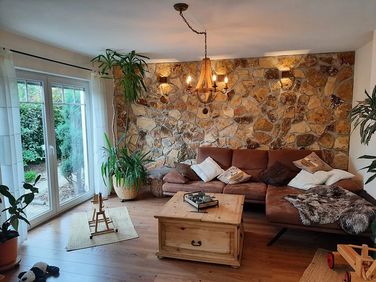 How to market a compact apartment without hiding its limitations